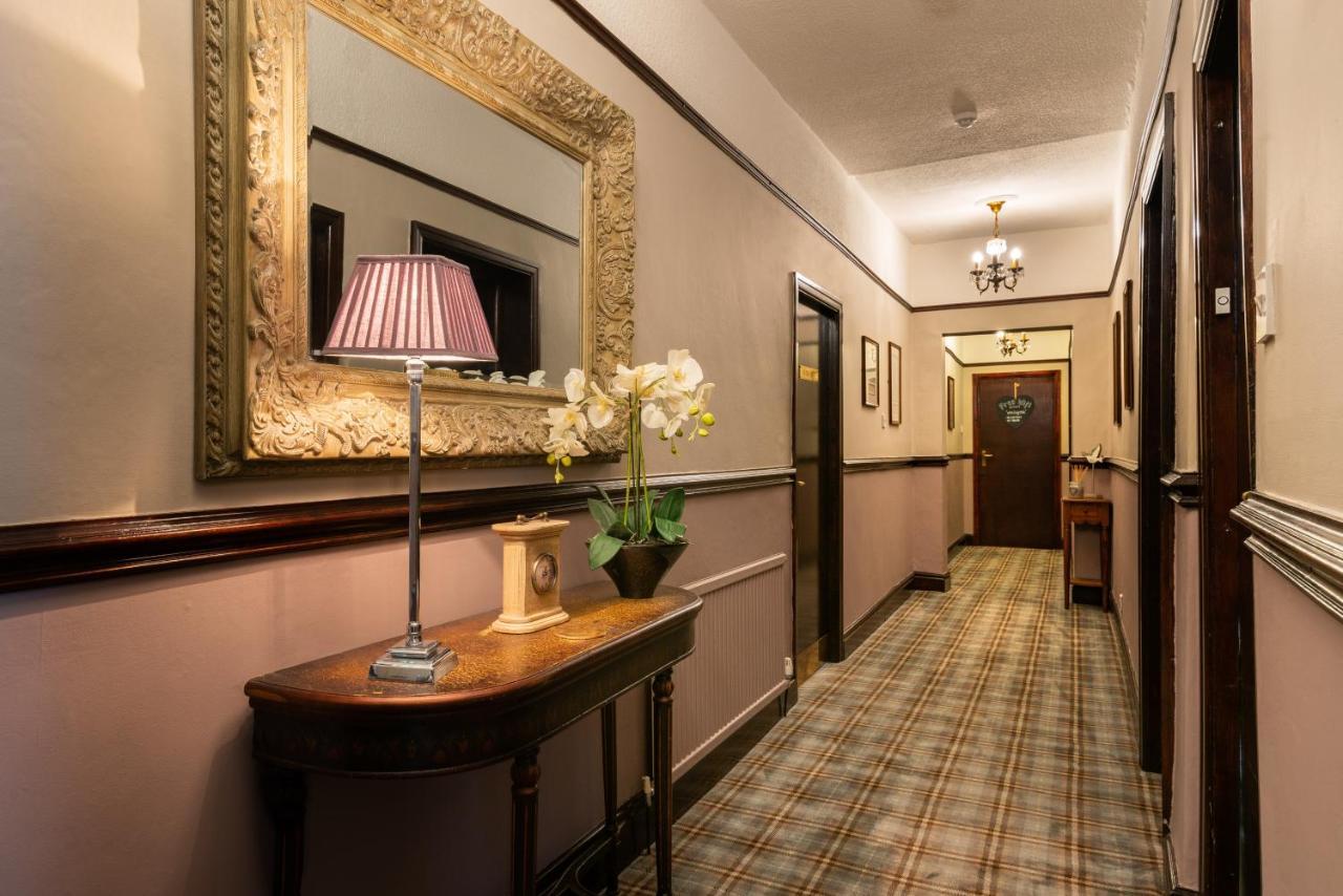 The Swan Hotel Clitheroe Buitenkant foto
